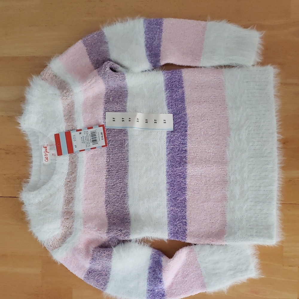 5T girl fuzzy sweater